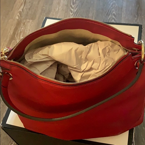 Red Gucci hobo bag - Picture 4 of 7
